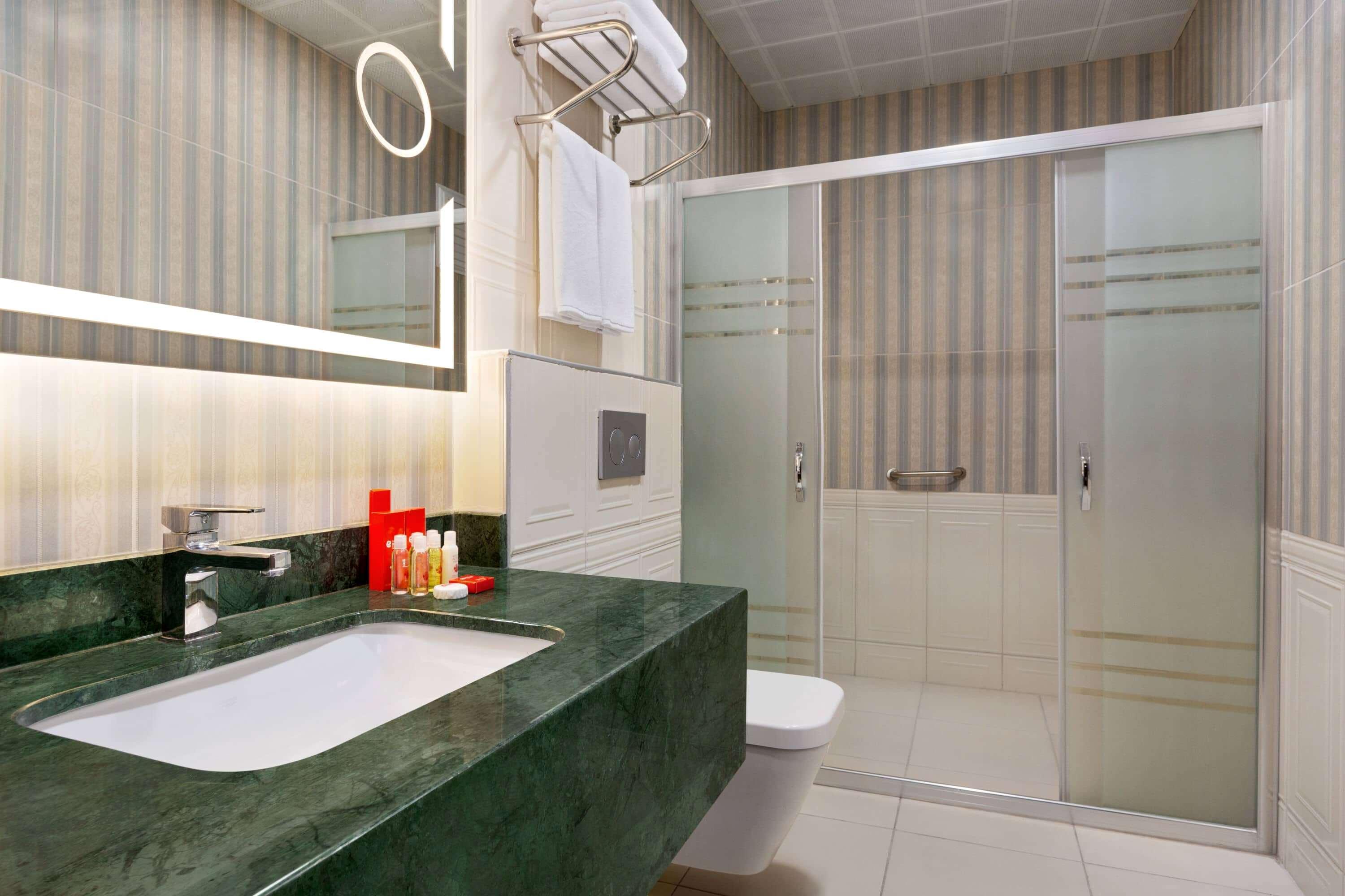 Ramada Encore By Wyndham Istanbul Avcilar Exterior foto